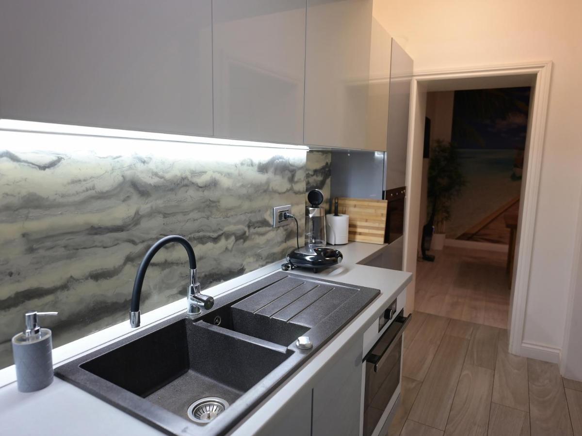 Villa Ase Premium House Suceava Esterno foto