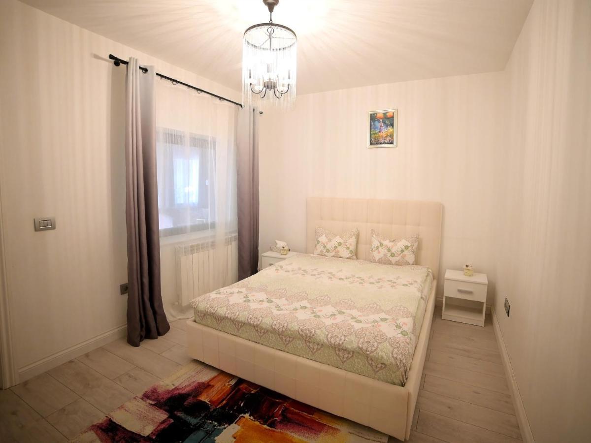 Villa Ase Premium House Suceava Esterno foto